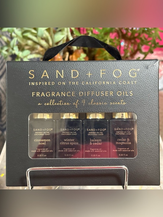 Sand + Fog Other - Sand + Fog Fragrance Diffuser Oils 
Inspired on the California Coast, 4 Scents